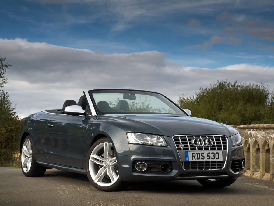  Audi S5 Cabriolet 2009 года  (UK) (фото 1 из 4)